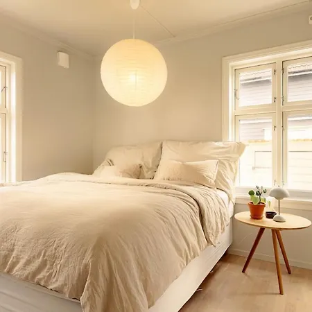 Apartmán Two Bedroom With Two Bathrooms And Private Terrace And Garden