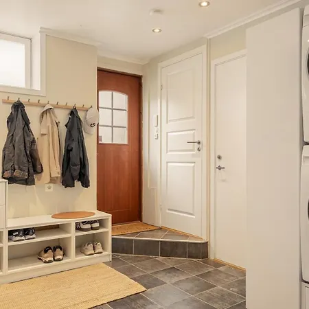 Two Bedroom With Two Bathrooms And Private Terrace And Garden Appartement